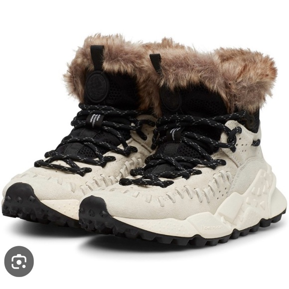 Flower mountain - Picture 1 of 7